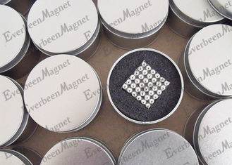 China Kleines magnetisches BallsFor 3D scherzt Spielwaren, seltene Erdmagnet-Bälle 1/4&quot; Durchmesser fournisseur
