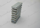 China Automobilbewegungsgroße Neodym-Magneten 40 * 20 * 5mm, Magneten der Block-harten Beanspruchung usine