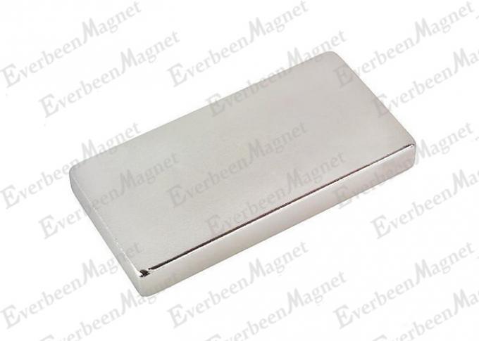 dauerhafte Magneten 30 * 10 * 2 Millimeter N38 NdFeB für elektronische Produkte
