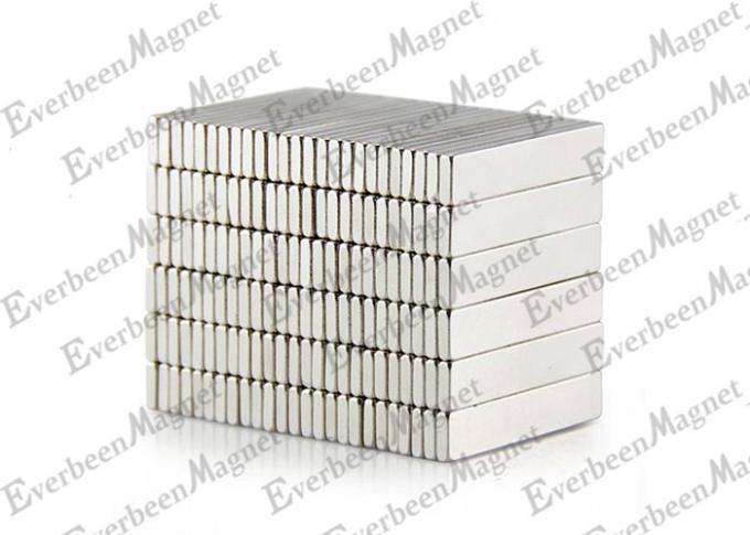 Kundengebundene Neoblock-starke Magneten, Magneten NICuNi-Beschichtung des Quadrat-N42 ultra