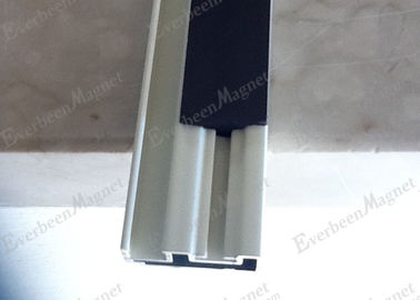 China Rollendoppeltes versah Magnetband, Magnetstreifen mit klebendem Schutzträger 0,3 mit Seiten | 1.5mm distributeur