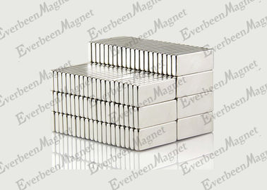 China Seltener kühlschrank-Stangen-Block-Magnet-Streifen des Erdneodym-N52 Neo60 x 10 x 4 Millimeter distributeur