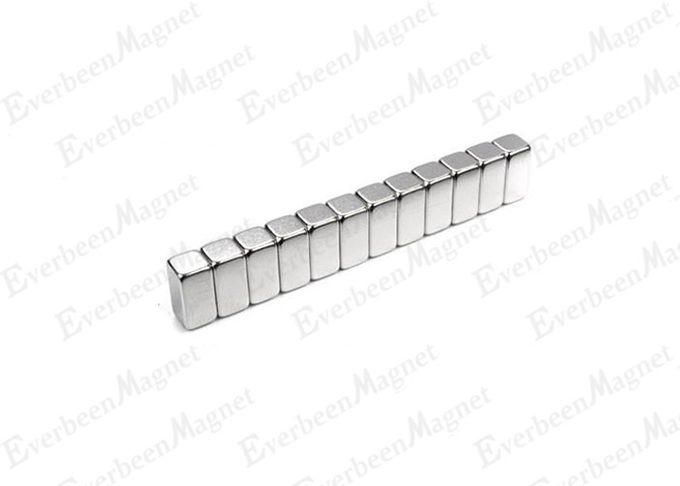 Seltener kühlschrank-Stangen-Block-Magnet-Streifen des Erdneodym-N52 Neo60 x 10 x 4 Millimeter